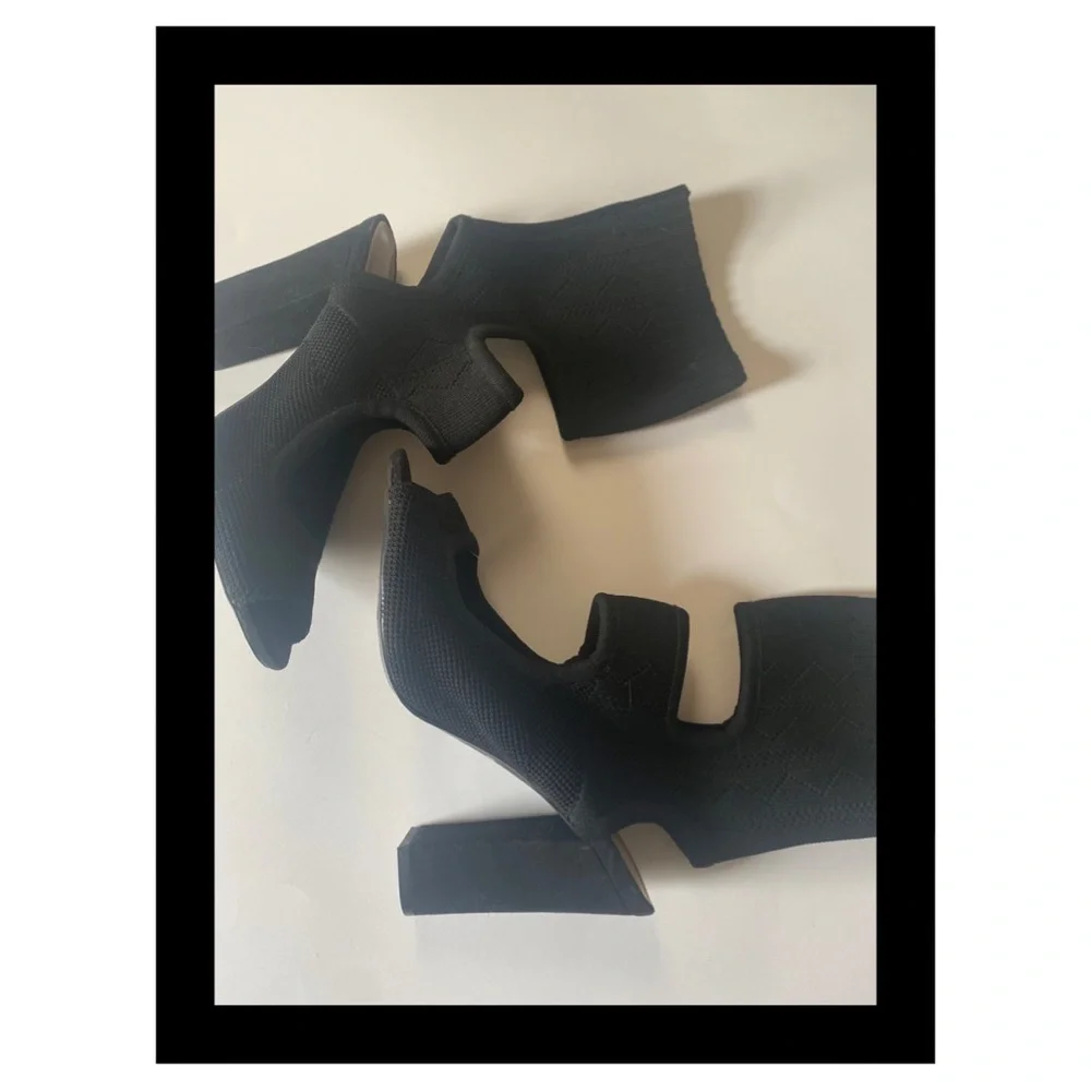New stretch Cut out sock booties
